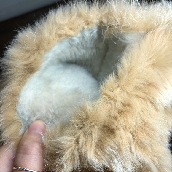 Stuart Weitzman Beige Y2K Suede Fur Trim Lace Up Troll Winter wedge Boots - Picture 9 of 9